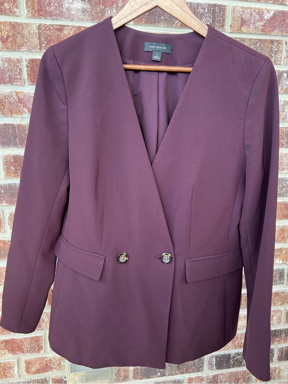 Ann Taylor Double Breasted Collarless Blazer Jacket Plum Purple Size 6